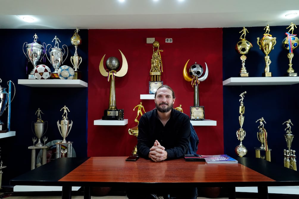 De las deudas millonarias al anhelo de estabilidad económica y de volver a la primera división: José Pardo, presidente del Deportivo Quito, y la actualidad chulla