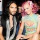 Russell Brand, exesposo de Katy Perry, es acusado de violación y agresión sexual por cuatro mujeres