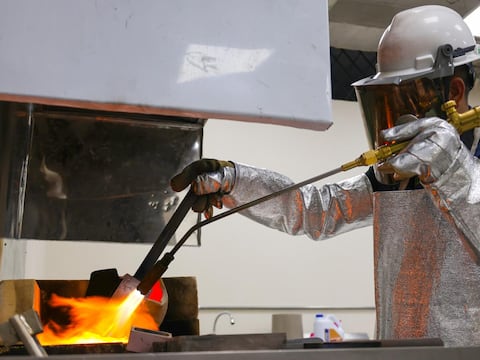 Banco Central inició sus operaciones de comercialización de oro en Zamora Chinchipe