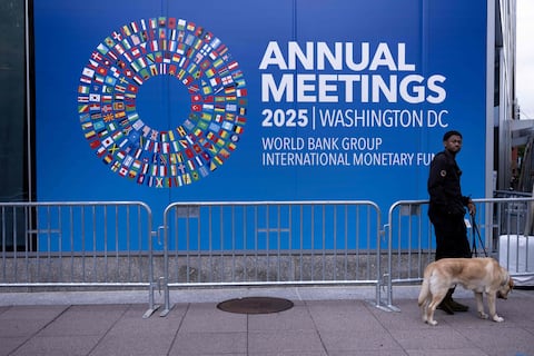 Ecuador participará en las reuniones anuales del FMI, en Washington