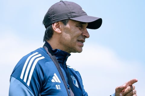 ¿Fabián Bustos es opción para Universitario de Perú?: esto dice la dirigencia crema sobre el extécnico de Barcelona SC, que dirige en Colombia