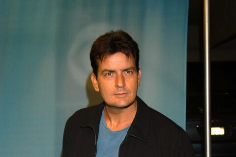 Charlie Sheen volverá a llamarse Carlos Estévez