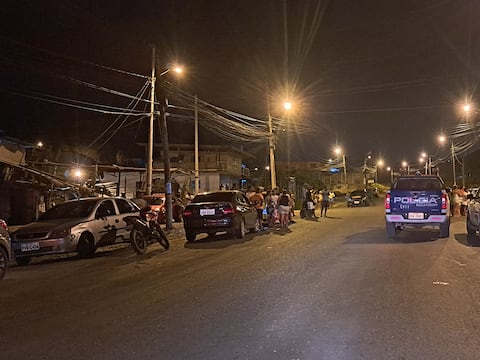 Hallan cadáver de conocido estilista de Esmeraldas dentro de su vivienda