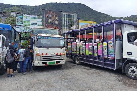 Turismo en Baños de Agua Santa atrae a 30.000 visitantes diarios y logra 100 % de ocupación por feriado de Semana Santa