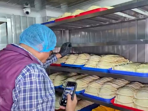 Arcsa clausura planta de empanadas caducadas y con cucarachas, en Durán