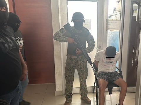 ¿Quién era alias Frenillo, el cabecilla que murió tras lanzarse de un edificio en Guayaquil?