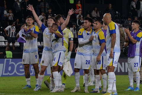 Rosario Central, rival de Independiente del Valle, gana a Libertad sin Di María y se trepa al liderato del Grupo H de la Libertadores 2026