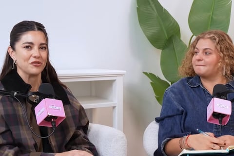 El pódcast ‘Se regalan dudas’ sale de gira por Quito y otras ciudades de Latinoamérica con el show ‘Se puso rara la vida’