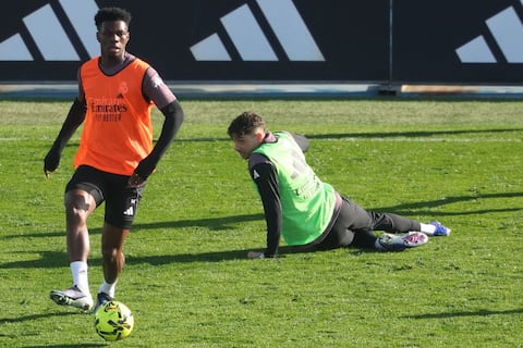 Real Madrid impone medio millón de euros de multa a Valverde y Tchouaméni tras riña interna
