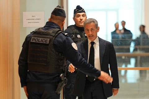Empieza el juicio del expresidente francés Nicolas Sarkozy por financiación ilegal de campaña