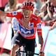 Enric Mas se impone en la cima de Aitana y refuerza el maillot rojo; Richard Carapaz llegó en noveno lugar