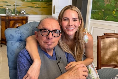 Lavinia Valbonesi dedica mensaje de cumpleaños a su suegro, el empresario Álvaro Noboa