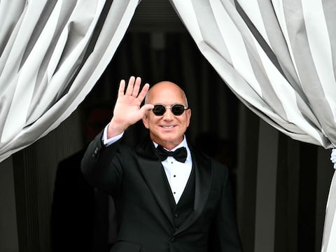 Jeff Bezos revela cuál es el único trabajador que no puede ser reemplazado por la inteligencia artificial