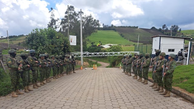 ‘Esperamos que pronto acaben las restricciones en los pasos’, dicen moradores afectados de la frontera norte