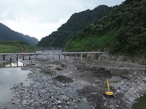 Muro subacuático protege la captación de agua de Coca Codo Sinclair ante erosión regresiva