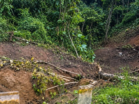 Dos heridos por deslave en la vía Alóag – Santo Domingo este lunes, 18 de mayo