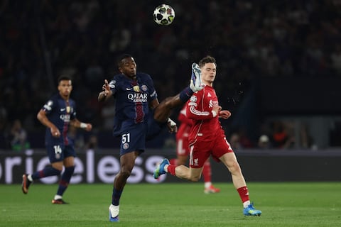 Canales de TV y celular para ver EN VIVO Liverpool vs. PSG de Willian Pacho por Champions League