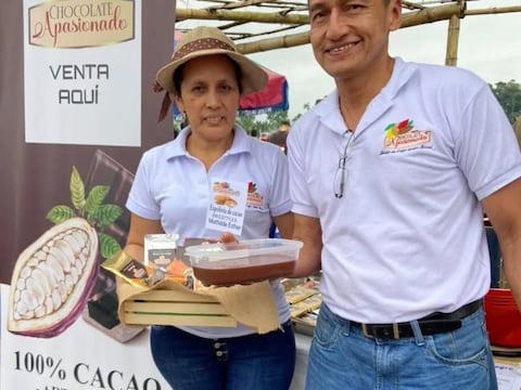 De Bucay a China: una pareja que comenzó vendiendo chocolate bajo un puente y hoy busca exportar su chocolate al mercado asiático