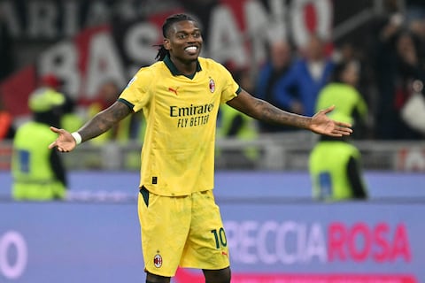Sin Pervis Estupiñán, el AC Milan gana y trepa a la cima de la Serie A de Italia