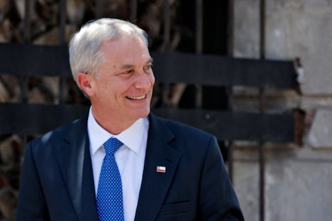 Corredor migratorio, una opción que contempla José Jerí y José Antonio Kast