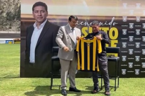 ‘Vengo a ser campeón’, dice Sixto Vizuete en su presentación como nuevo técnico del The Strongest de Bolivia