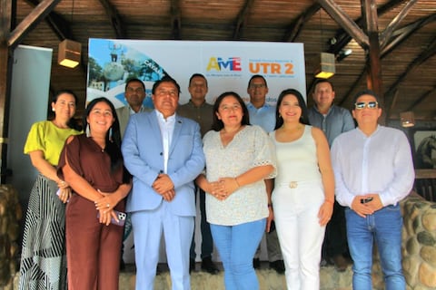 Asociación de Municipalidades de Ecuador celebra elecciones de directivas regionales