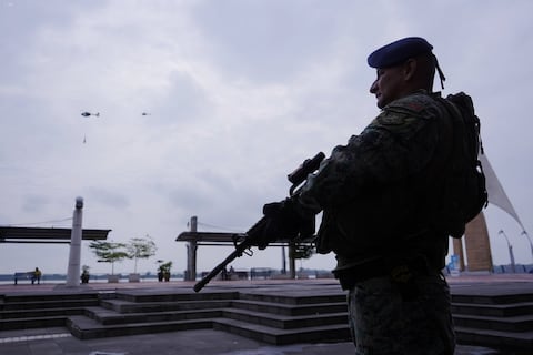 Fuerzas Armadas aclaran lineamientos sobre acreditación y manejo de información oficial