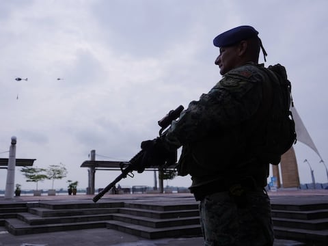 Fuerzas Armadas aclaran lineamientos sobre acreditación y manejo de información oficial