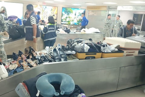 Aduana intensifica controles en aeropuertos: estos son algunos de los objetos que pueden ingresar al país sin pago de tributos