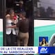“Dígale que se espere, que se espere”: reportera fue llevada por un bus durante transmisión en vivo en Samborondón
