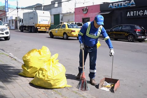 Tasa de basura en Quito se reflejará desde febrero en la planilla de agua: así se calculará el valor