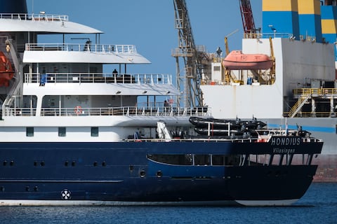 “Fue una desgracia”: el testimonio del argentino evacuado del crucero afectado por el hantavirus
