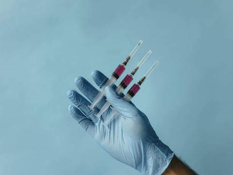 Detectan partículas metálicas potencialmente letales en medios de contraste yodados utilizados para tomografías y radiografías