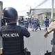 Retiran rompevelocidades que dificultaban patrullajes en sectores del sur de Guayaquil