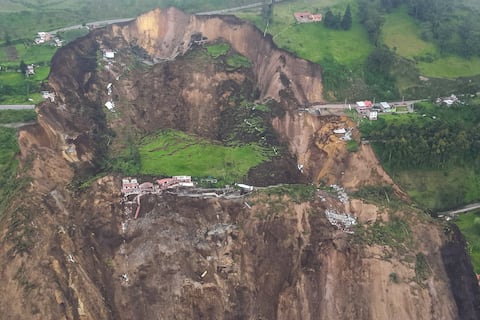 Conductores alertan de ‘peaje no autorizado’ en zona de Alausí, Chimborazo: ministerio se pronuncia al respecto