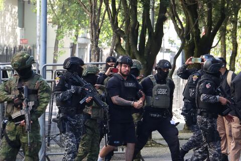 Daniel Salcedo nuevamente es llevado a la Fiscalía para rendir versión, el condenado mantiene una cooperación eficaz con la justicia