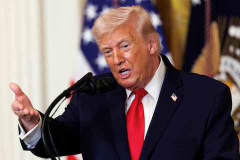 Trump pide a potencias enviar buques de guerra al estrecho de Ormuz para garantizar el paso del petróleo