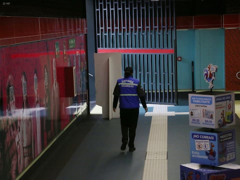 Metro de Quito acude a Fiscalía por falla que paralizó el sistema
