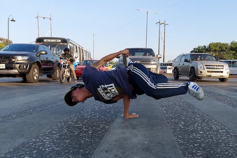 Julio César Baquero quiere llegar a Europa para mostrar su destreza en el ‘breaking’ y representar a Ecuador