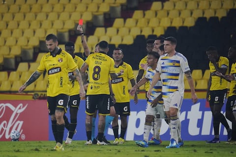 ‘Seguimos ilusionados, pero sabemos que está difícil’, dice Darío Benedetto, delantero de Barcelona SC, tras la victoria ante Boca Juniors por Copa Libertadores
