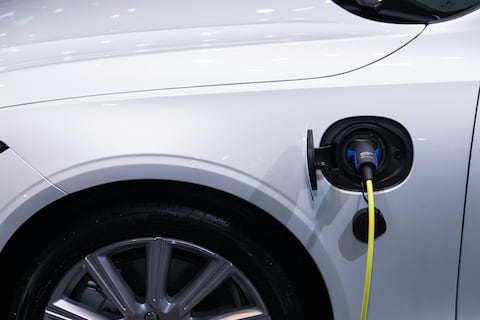 Un 25 % de los autos vendidos en el mundo durante 2025 fueron eléctricos