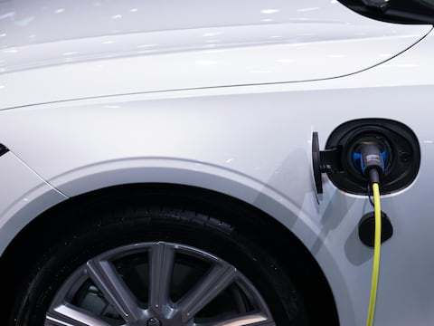 Un 25 % de los autos vendidos en el mundo durante 2025 fueron eléctricos