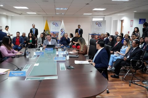 Comisión que hará concurso de elección del fiscal general se ‘reconfigura’ sin haber iniciado funciones