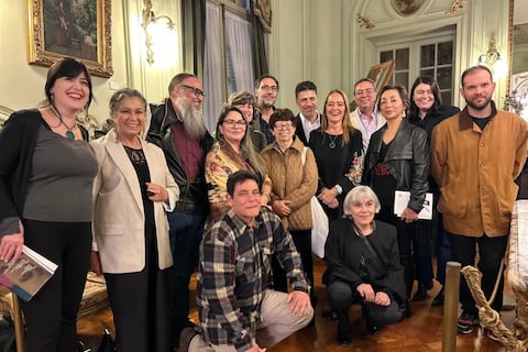Poesía en Paralelo Cero, encuentro internacional de origen ecuatoriano, entrega el premio Poeta de Dos Hemisferios a la uruguaya Ida Vitale