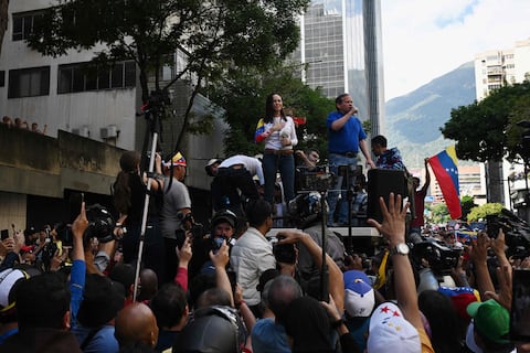 María Corina Machado pide a militares de Venezuela ‘actuar’ contra Nicolás Maduro