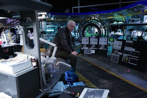 James Cameron posa en la base de Pandora en las nuevas imágenes del rodaje de ‘Avatar 2’ en  Nueva Zelanda