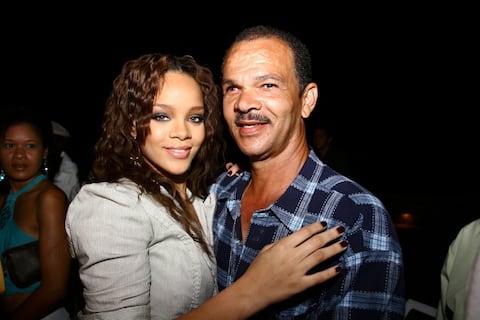 Fallece padre de Rihanna a la edad de 70 años