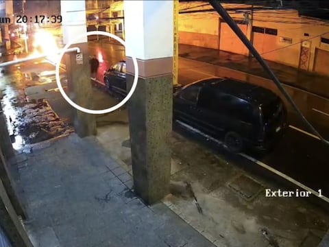 Capturan a sospechoso de incendiar un vehículo en el centro de Guayaquil