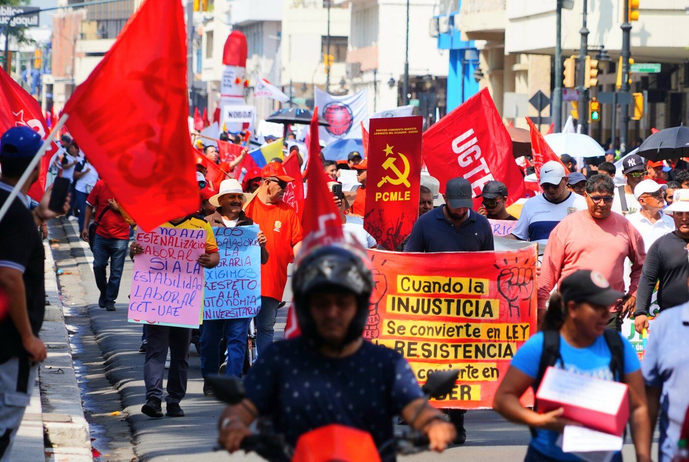 Ecuador impone toque de queda en nueve provincias y aranceles del 100% a Colombia en escalada de tensión — image 5