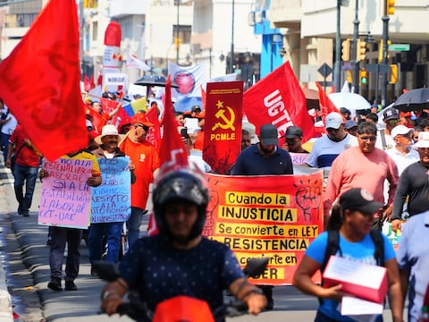 Marcha del 1 de mayo, en Guayaquil, se enfocó en la defensa de los derechos de los trabajadores